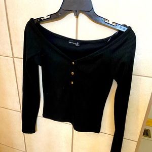 Long sleeve black top